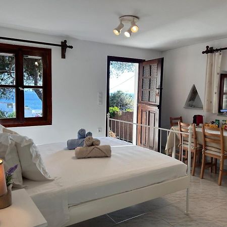 Grandpa Simos' Traditional Guest House Agios Romanos 외부 사진