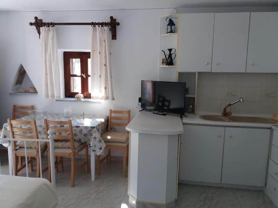 Grandpa Simos' Traditional Guest House Agios Romanos 외부 사진
