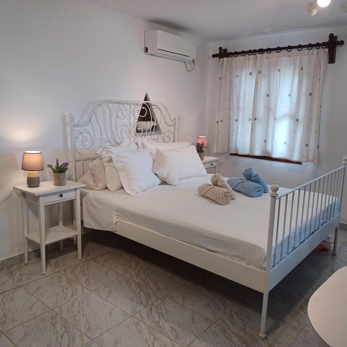 Grandpa Simos' Traditional Guest House Agios Romanos 외부 사진